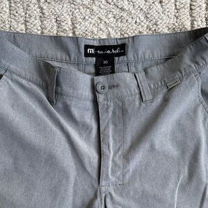 TravisMathew Men's Golf Shorts in Light Gray